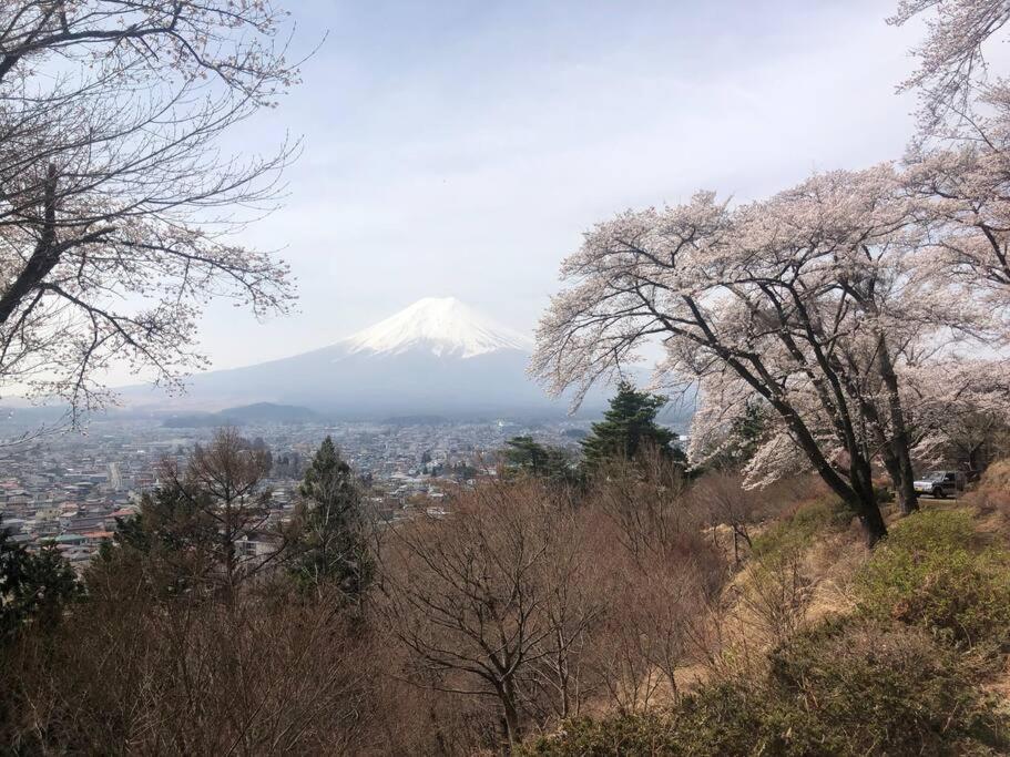 Villa つるば舎 à Fujiyoshida Extérieur photo