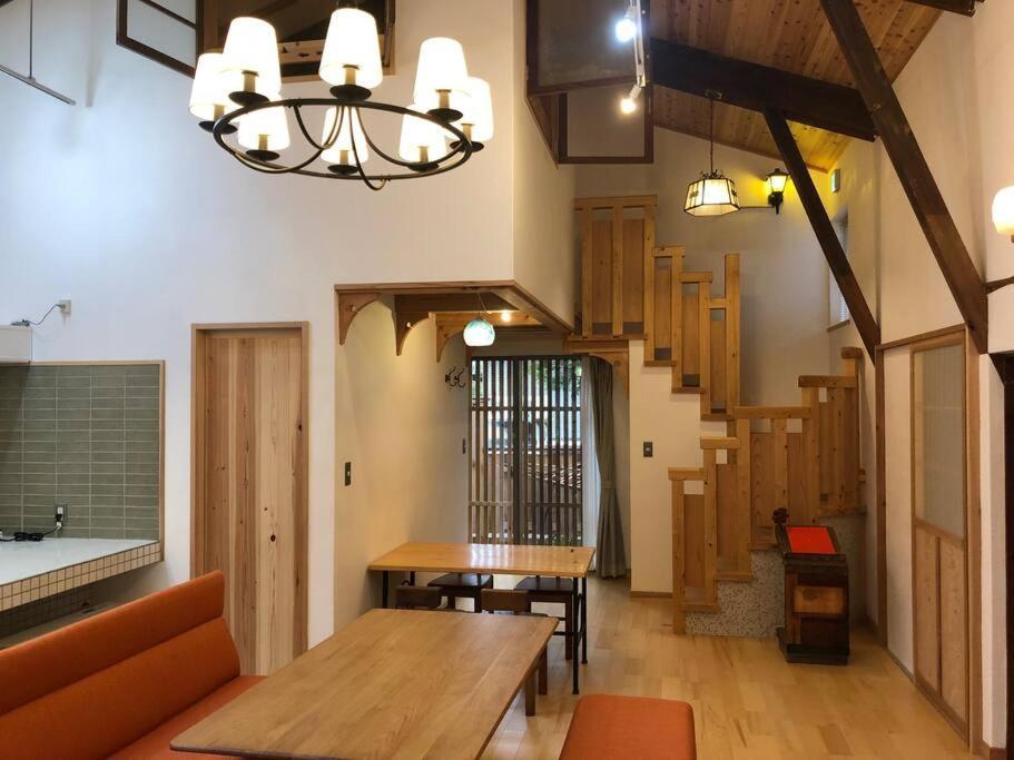 Villa つるば舎 à Fujiyoshida Extérieur photo