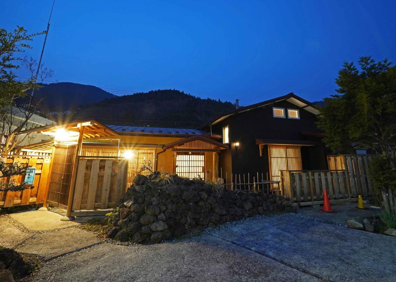 Villa つるば舎 à Fujiyoshida Extérieur photo